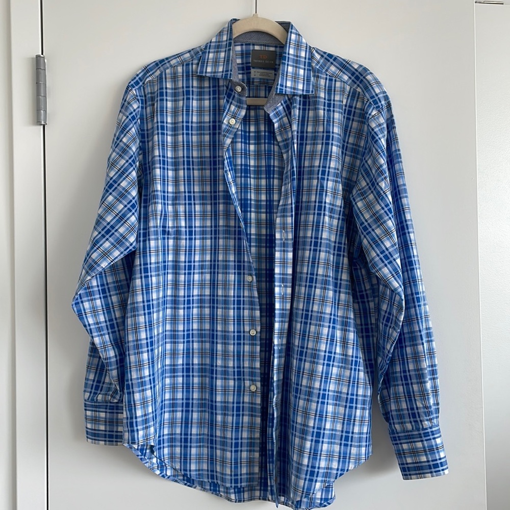 Thomas dean blues plaid dress shirt